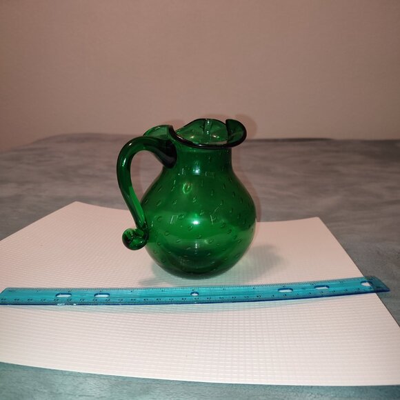 MCM Hand Blown Emerald Glass Art Pitcher Ice Blocker Vintage Green Handle - Picture 7 of 11